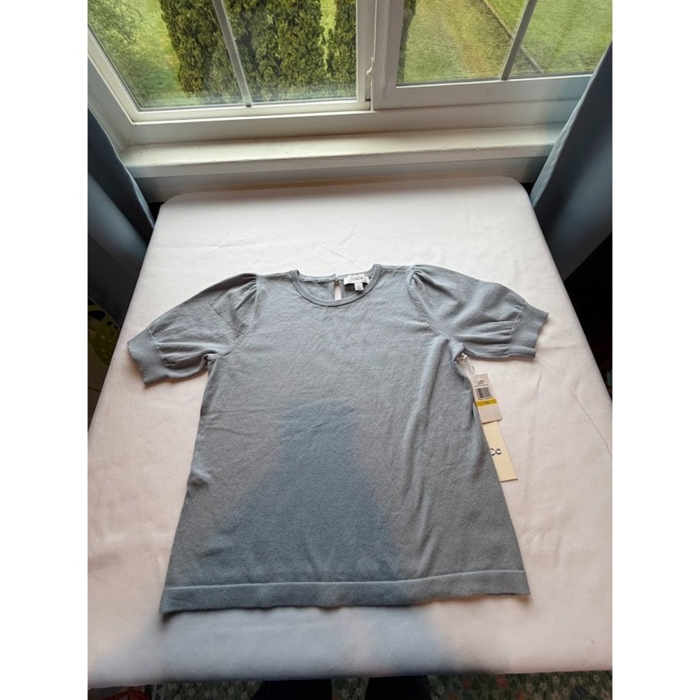 NWT Women's Sweater by CeCe perfect for any occasion - Size PM